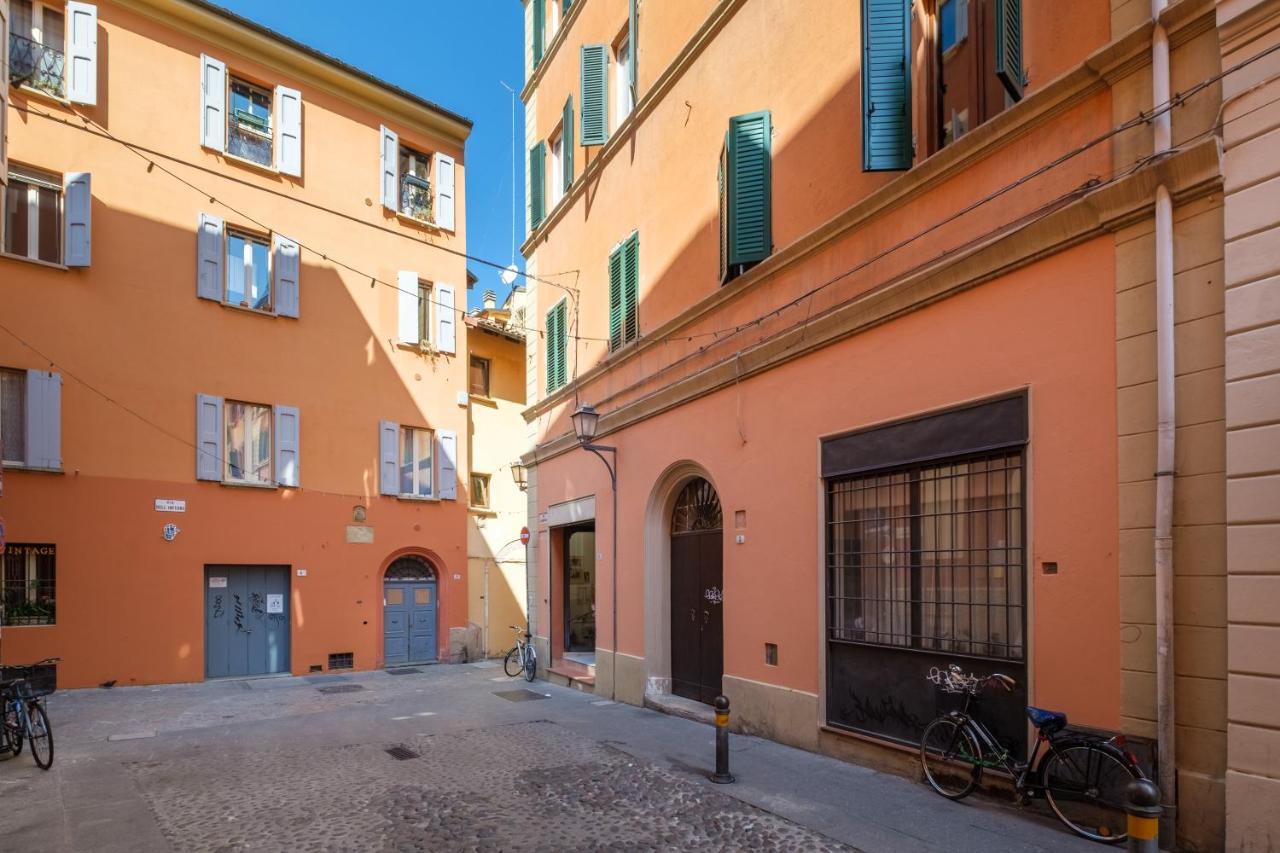 Golden Suite By Studio Vita Bologna Exterior photo